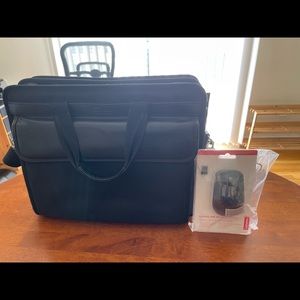 New Targus Laptop Bag and Wireless Mouse